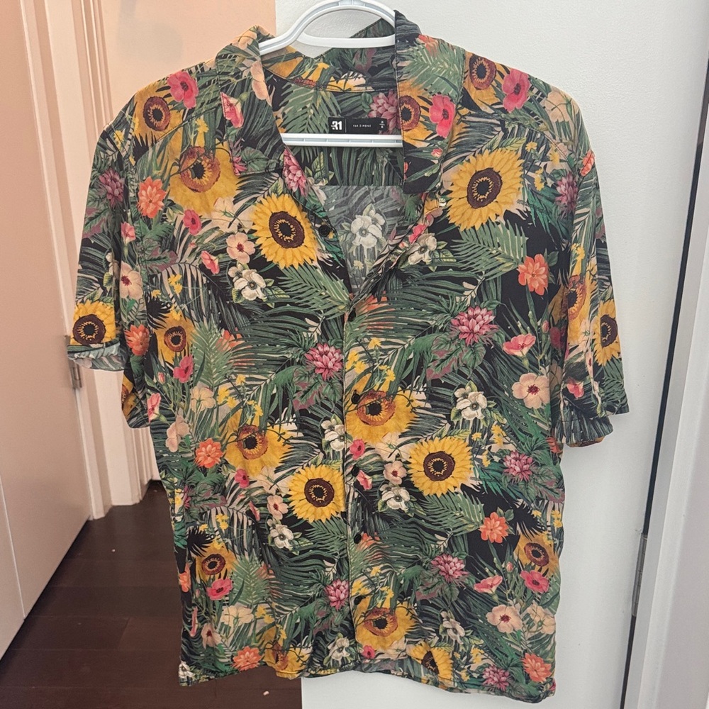 Simons Multicolor Floral Casual Button Down Shirt